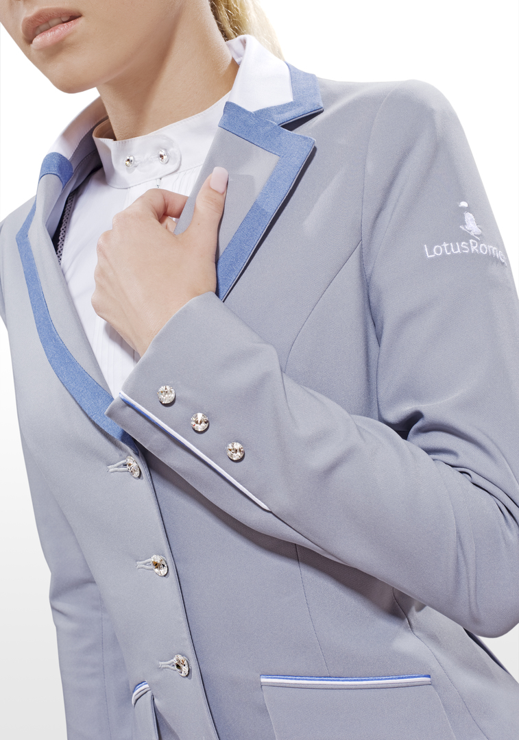 https://lotusromeo.com/img/cache/competition-wear/competition-jackets/165-joy-jacket_adaptive_1920x1080.png