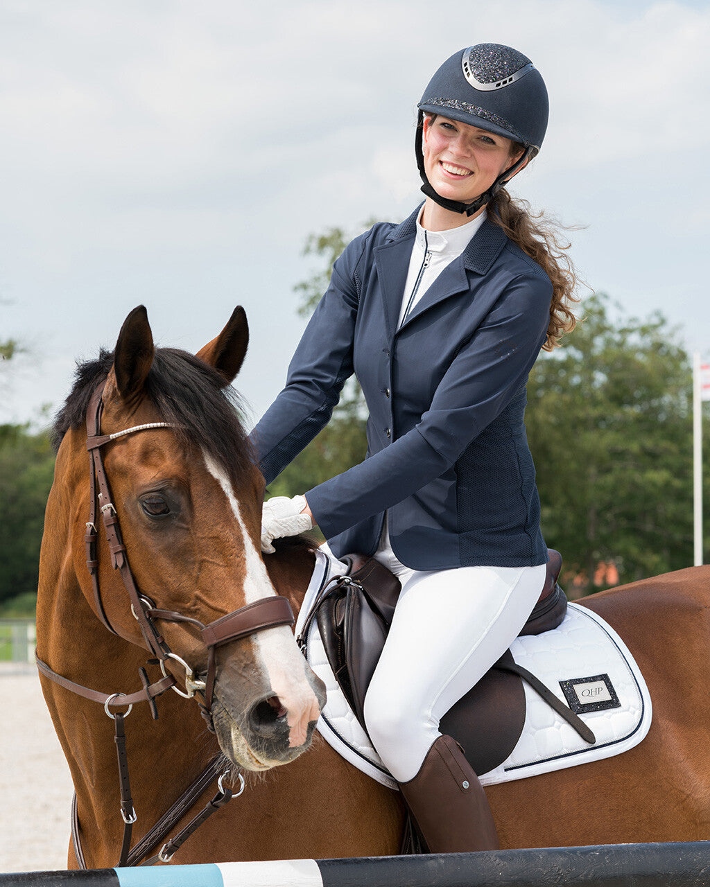 saddle pad glitz