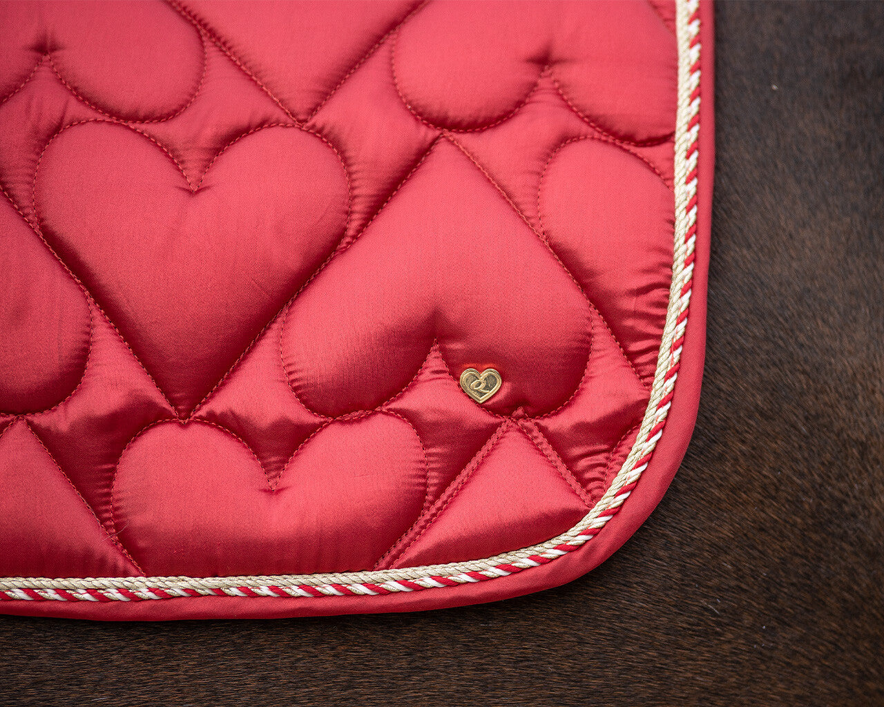 saddle pad valentine