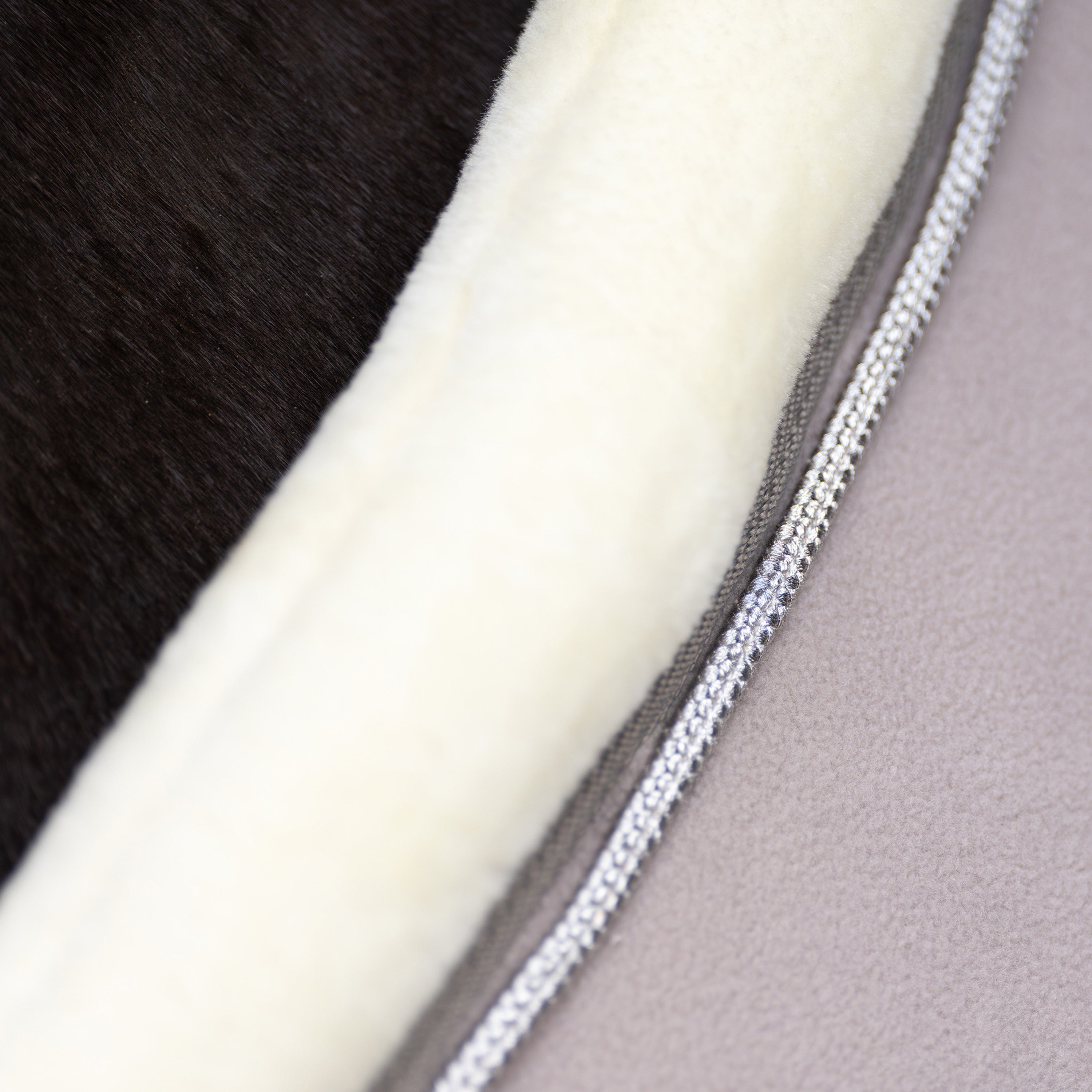 Fleece blanket IRHEssential