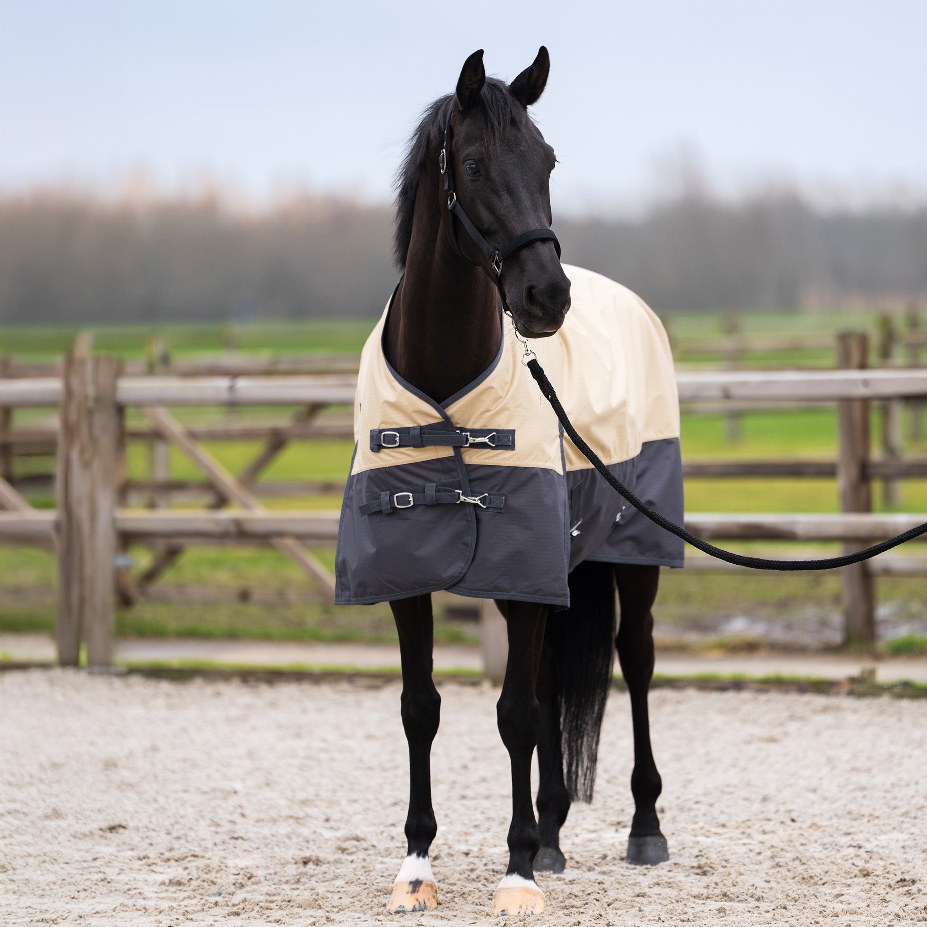 Outdoor blanket IRHLimited 100gr with highneck