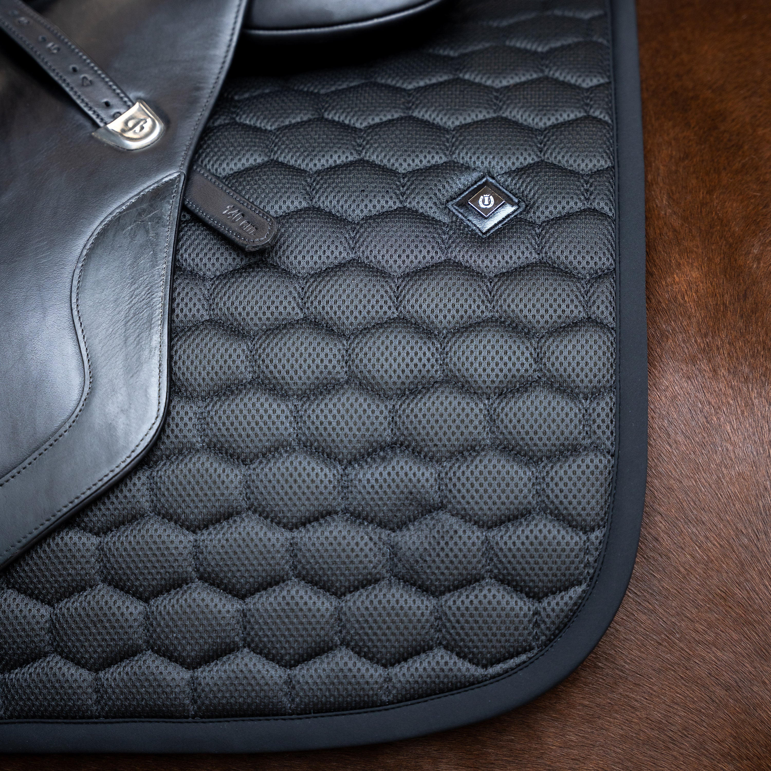 Saddlepad IRHBasic mesh DR