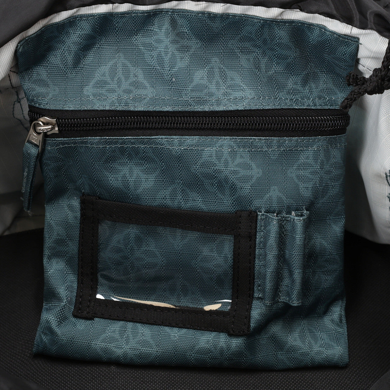 Grooming bag collection