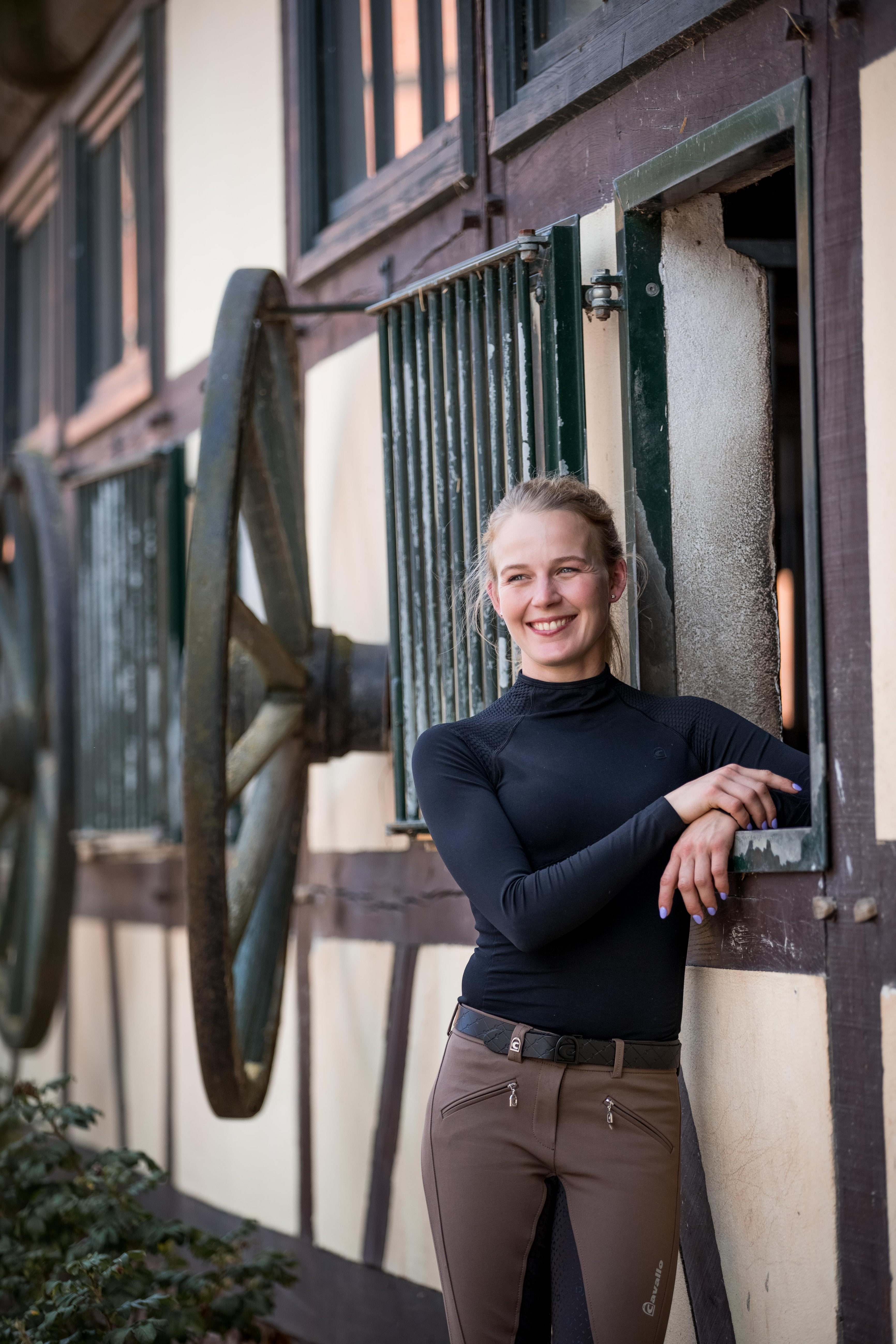 ikonic kevlar calf covered stirrup leathers – stigläder