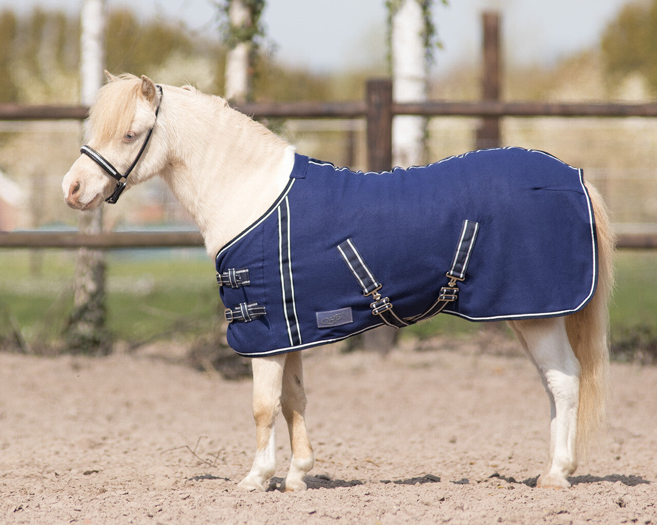 falabella fleece rug
