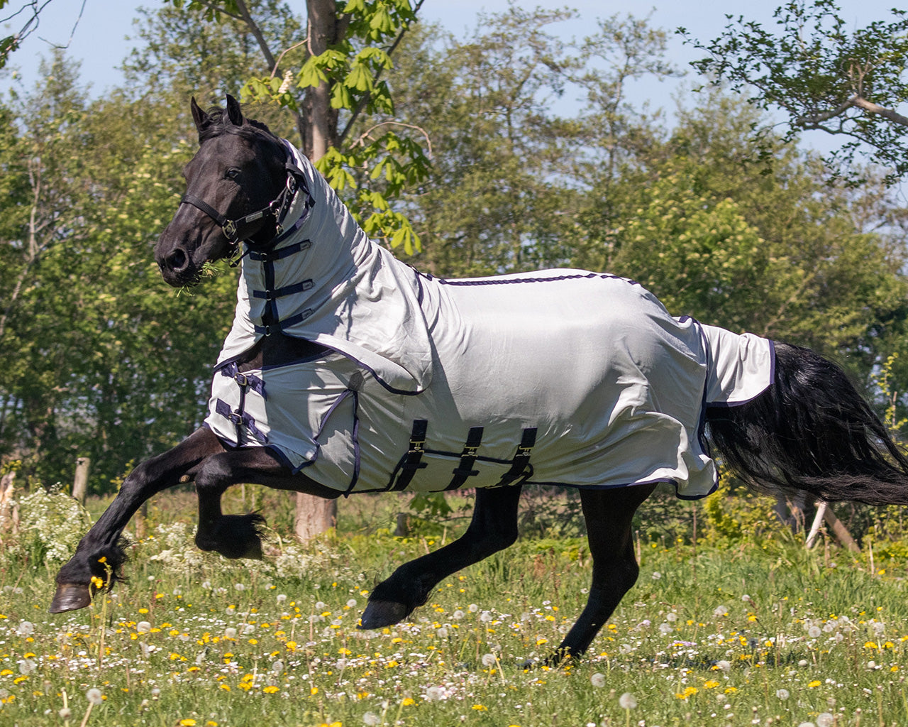 Fly sheet with detachable neck and mask Big neck