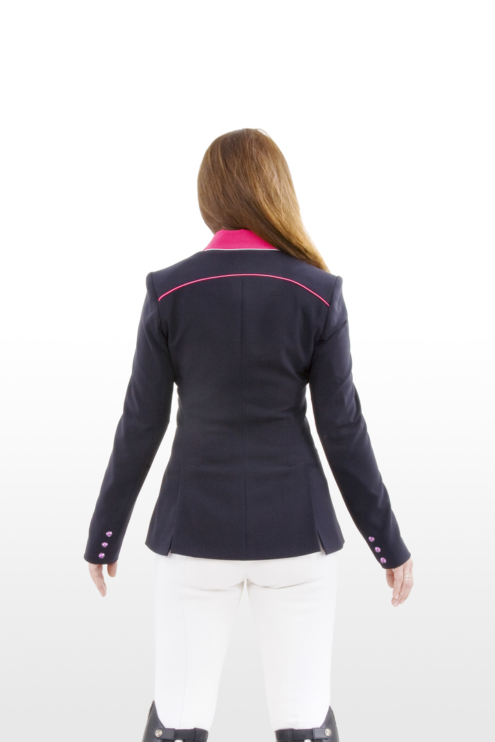 https://lotusromeo.com/img/cache/competition-wear/competition-jackets/95-erin-jacket-1_adaptive_1920x1080.png