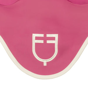 Wave Quilting fly veil in technical fabric CHATEAU ROSE (17-2120) / ANTIQUE WHITE (11-0105) / FULL