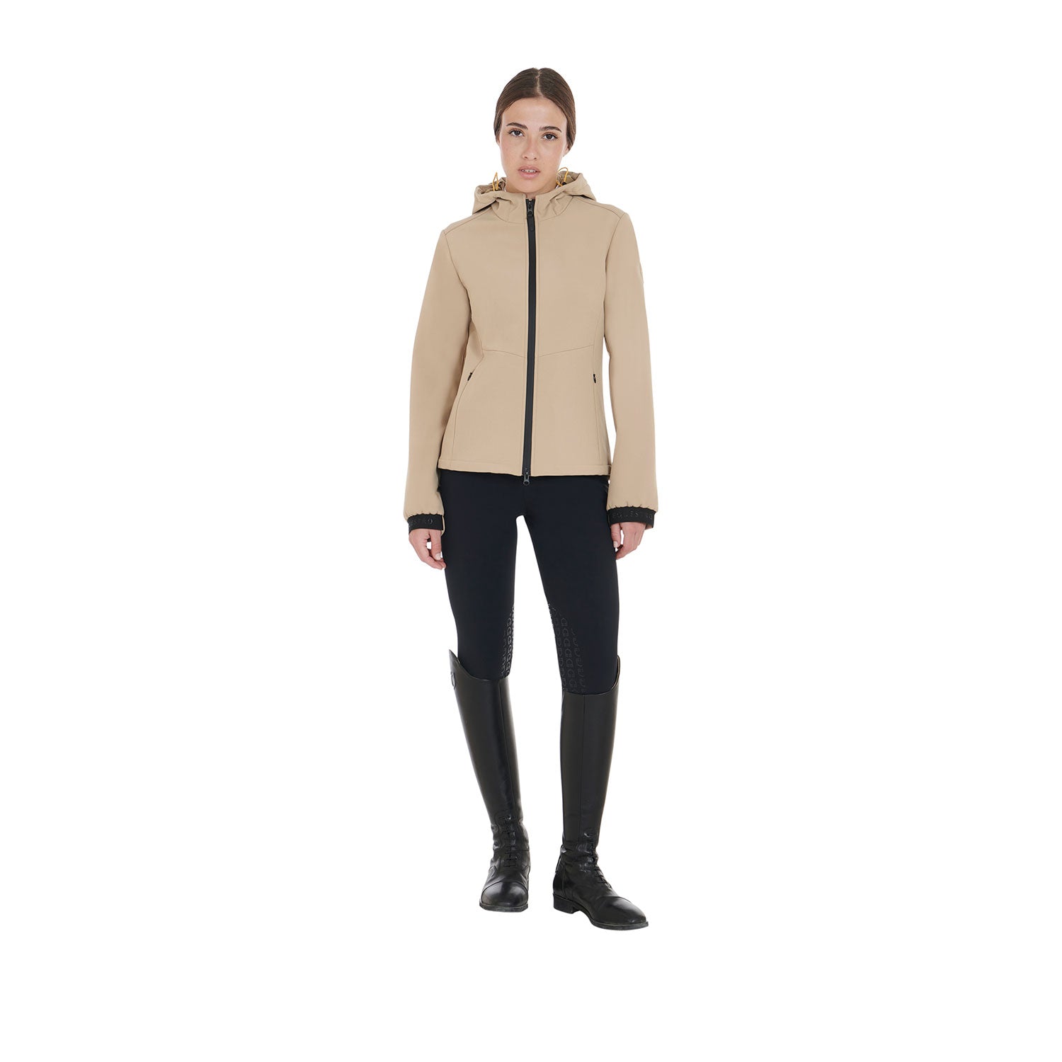 Women's slim fit softshell jacket with concealed pockets