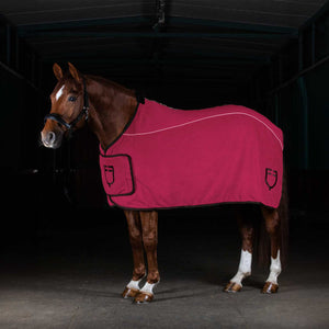Fleece rug with flap front closure BURGUNDY / 165 CM