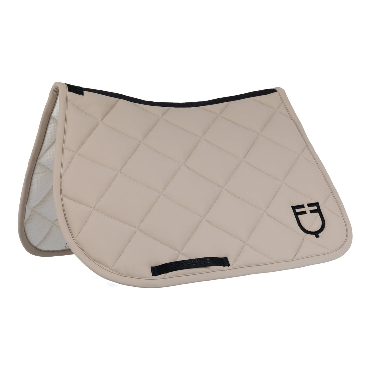 Jumping saddle pad with diamond quilting and embroidered logo