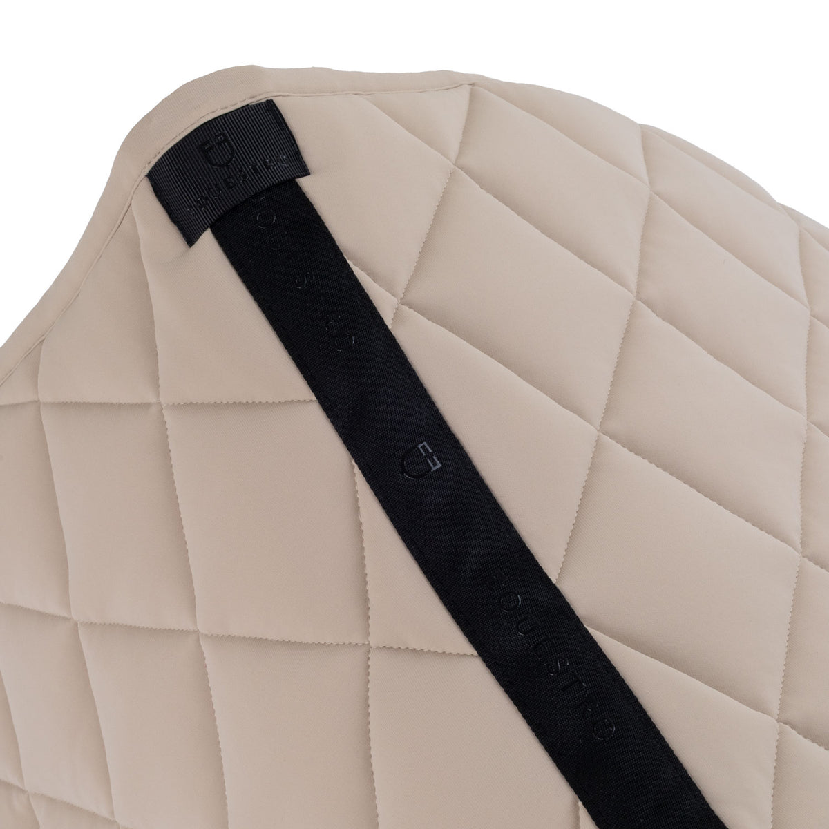 Jumping saddle pad with diamond quilting and embroidered logo