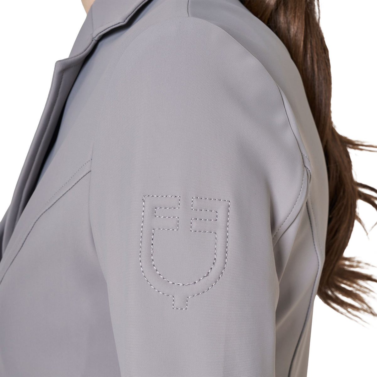 Women's competition jacket with embossed logo