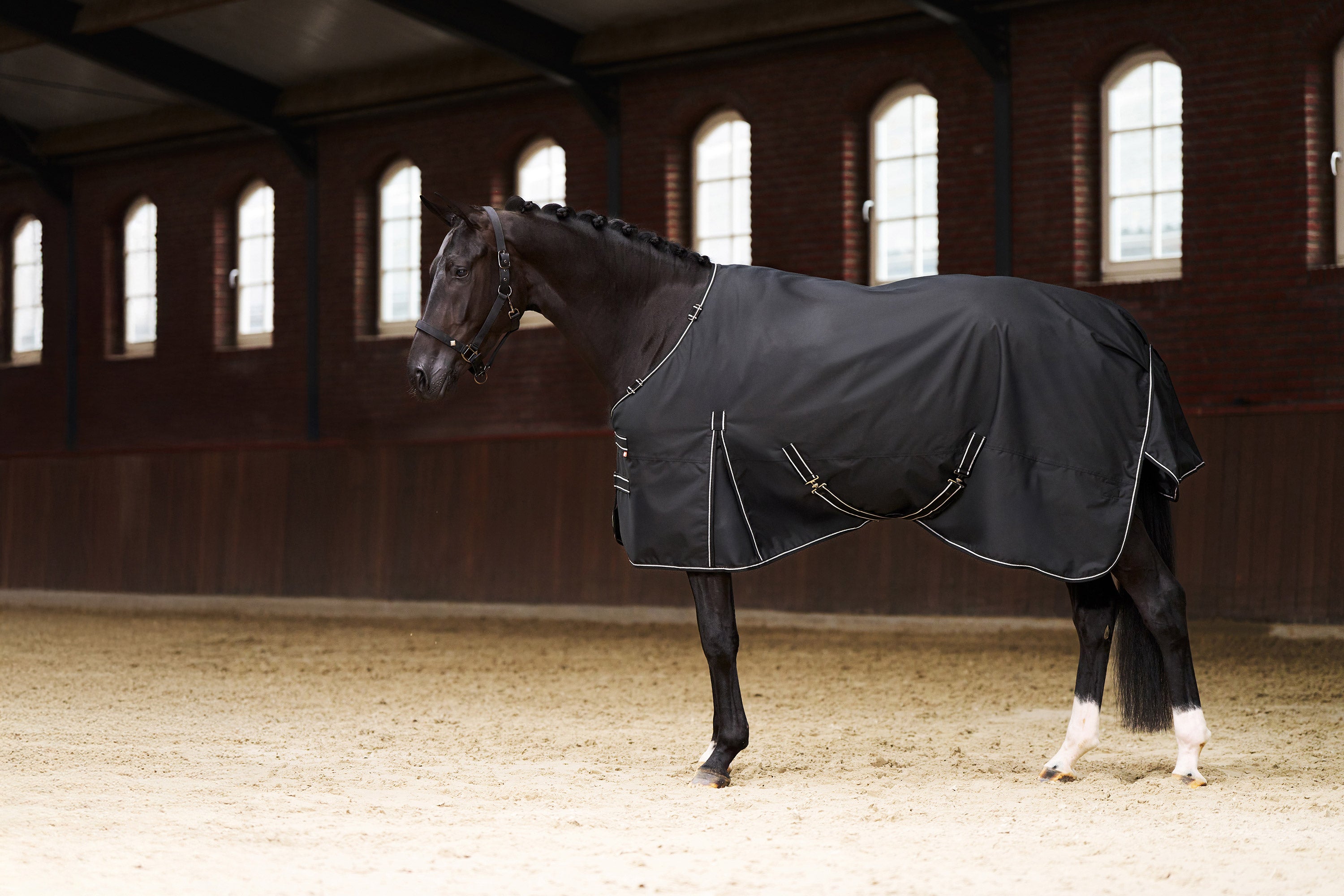 Outdoor blanket IRHBasic with detachable neck Fleece Black / 215