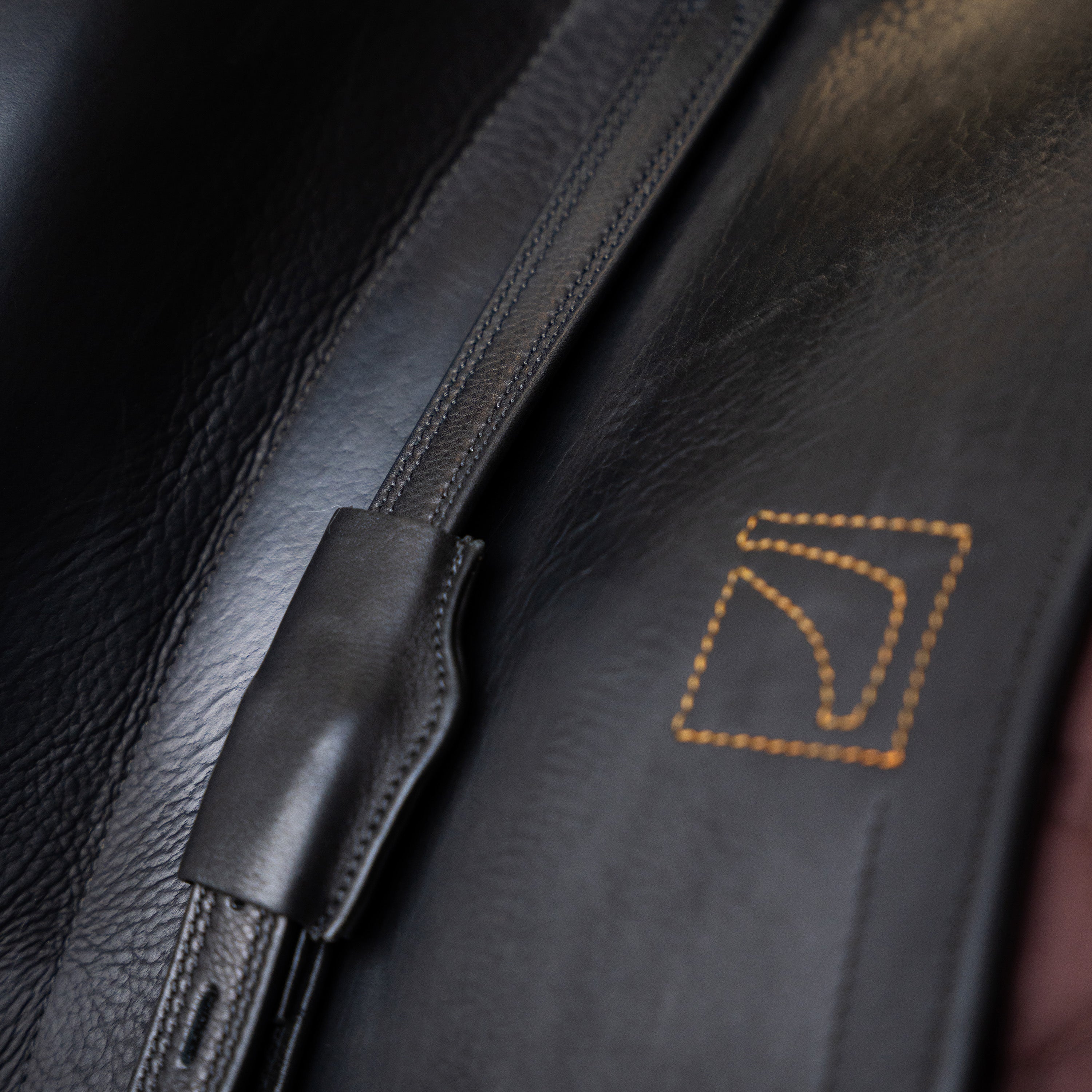 Stirrup leathers IRH Monoleaf