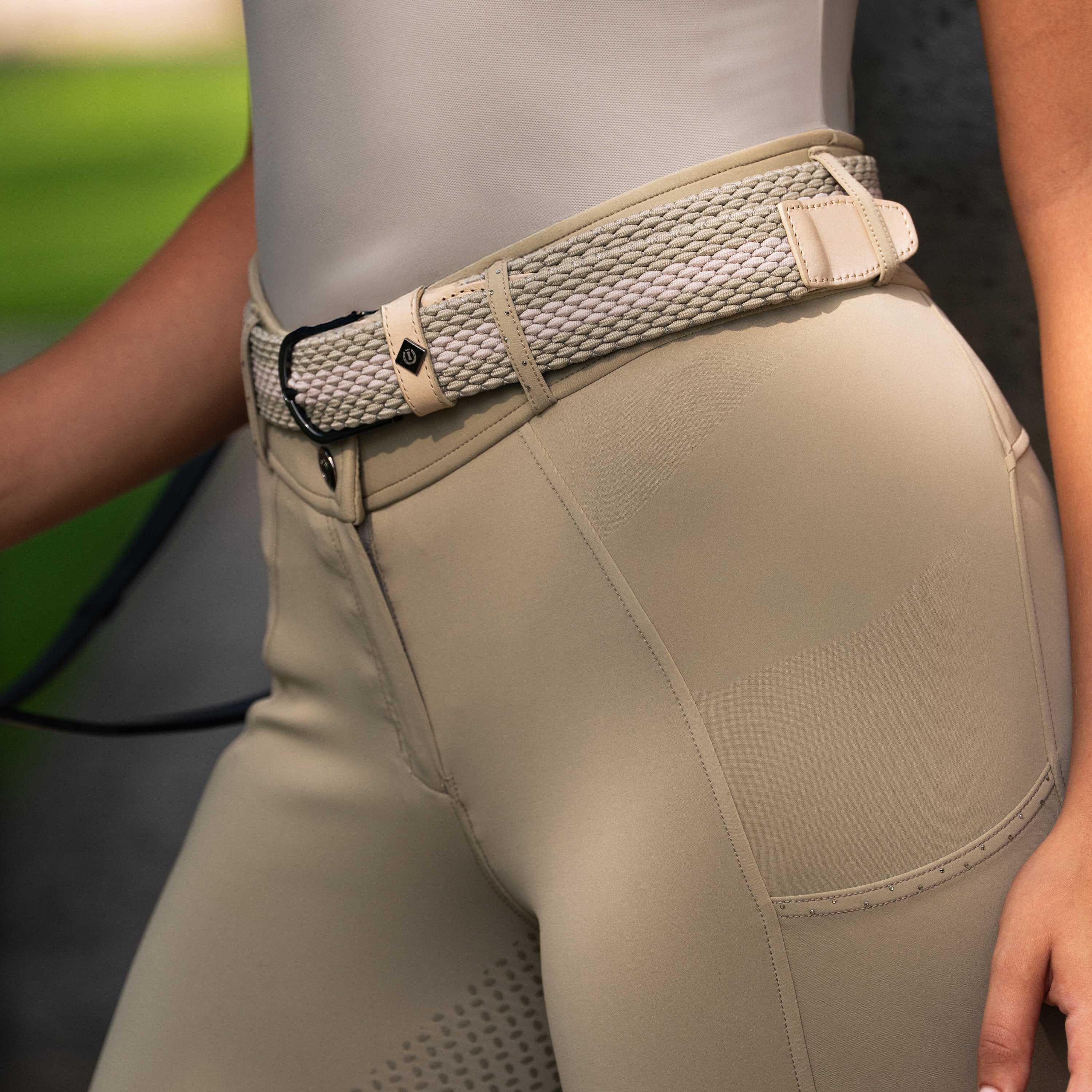 Elastic braided belt IRH