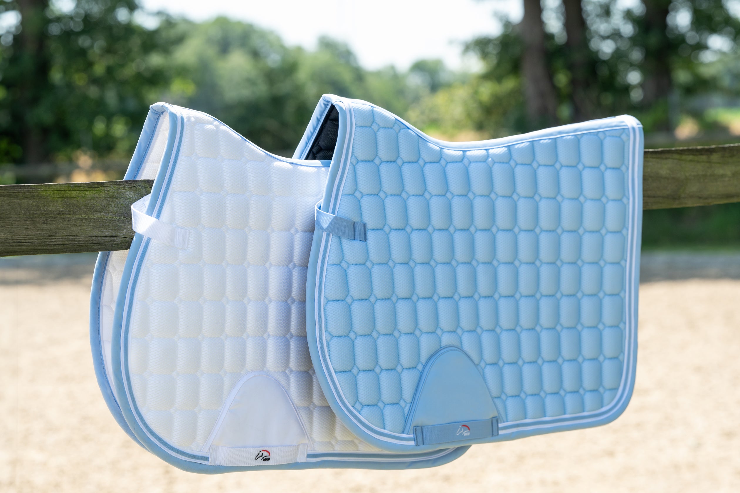 Saddle cloth -Airy Mesh- 6301 light blue / Jumping