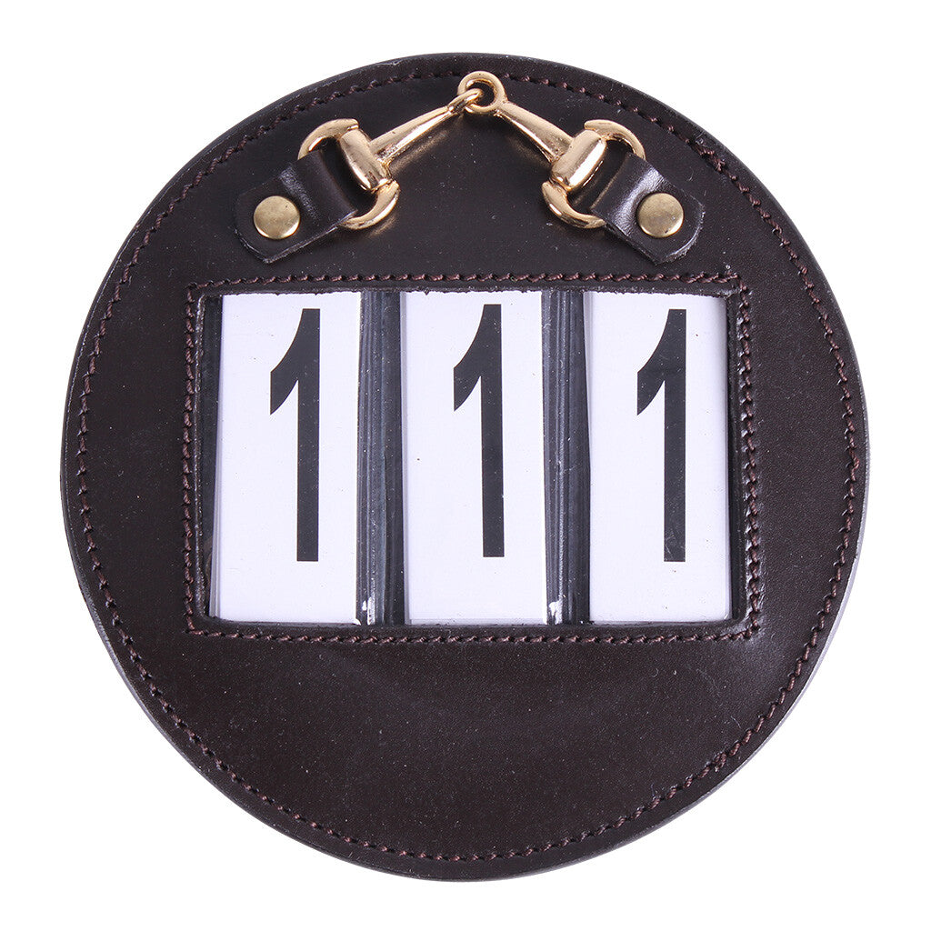Number holder Ricki