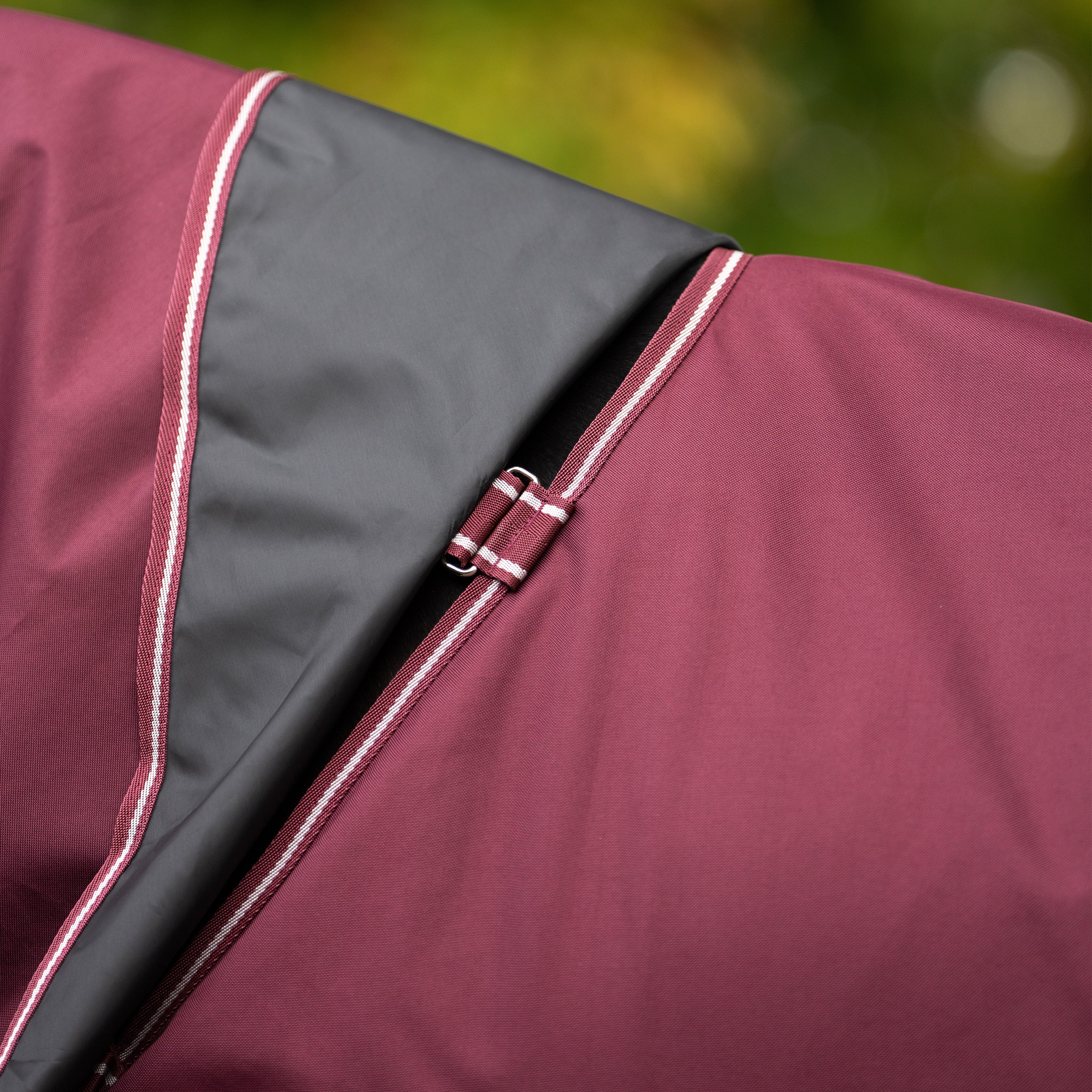 Outdoor blanket IRHBasic with detachable neck Summer