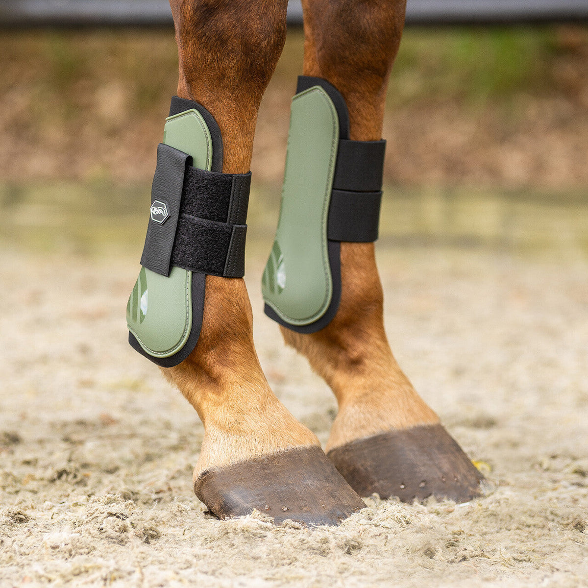 Tendon boots