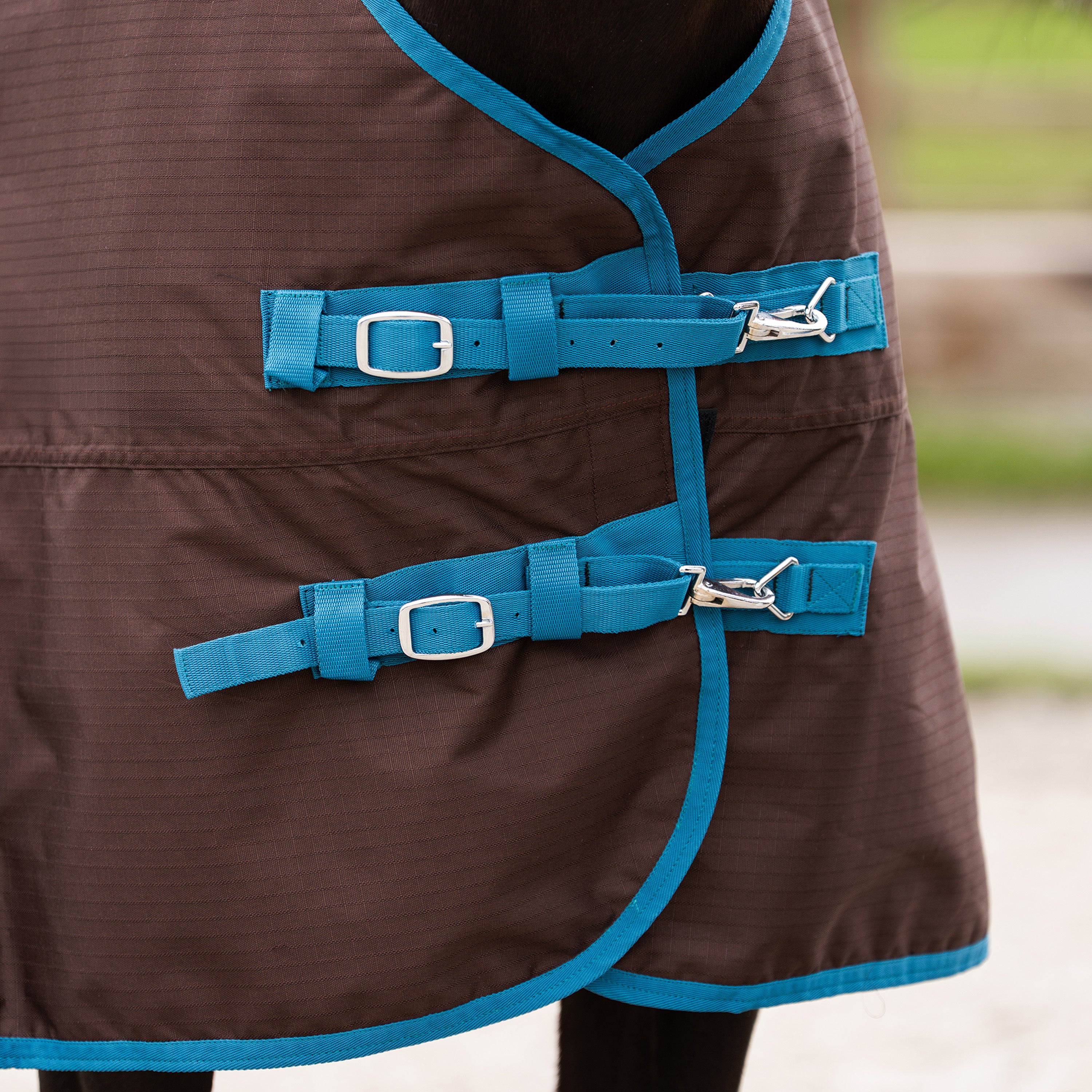 Outdoor blanket IRHLimited 100gr with highneck