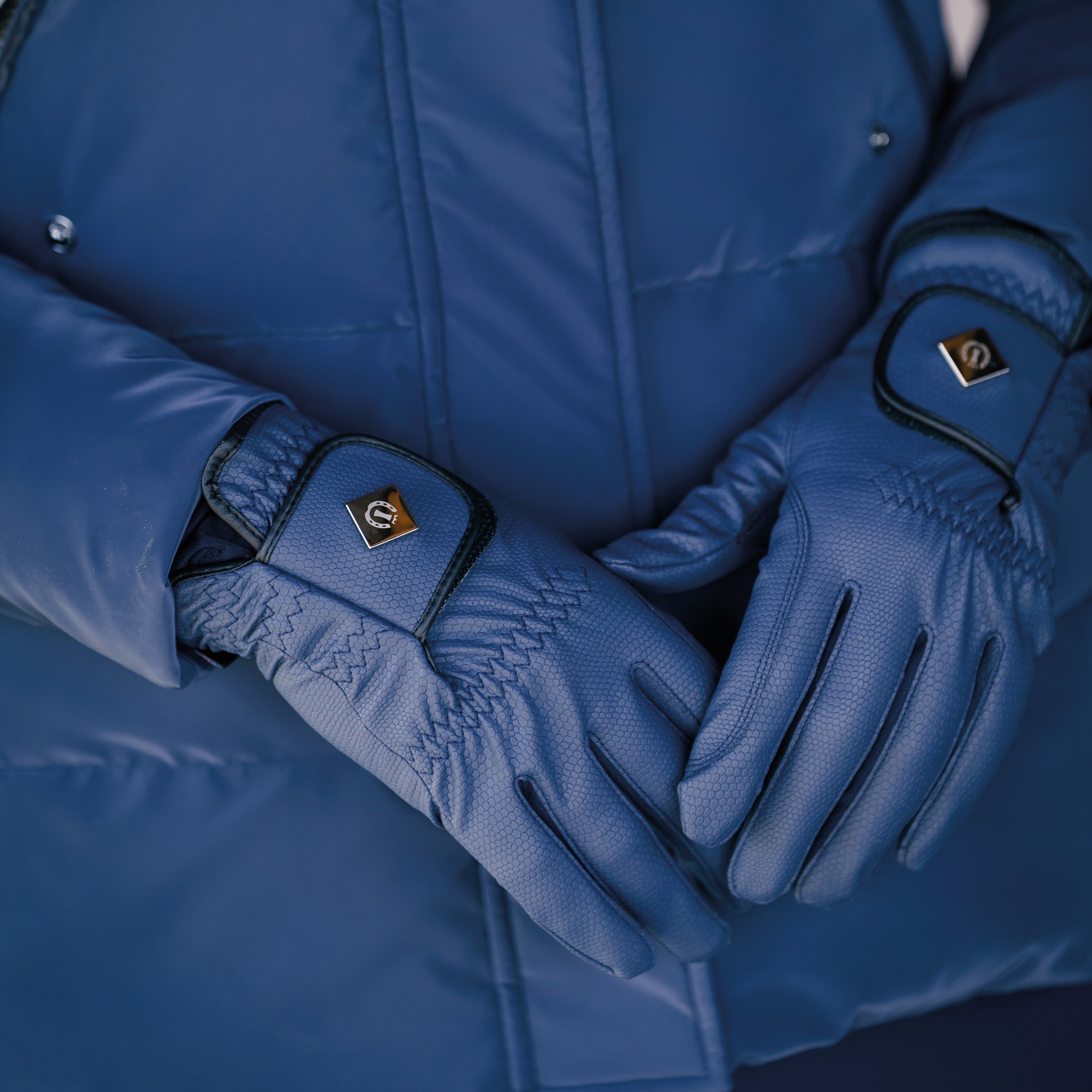 Gloves Elegance IRHEssentials