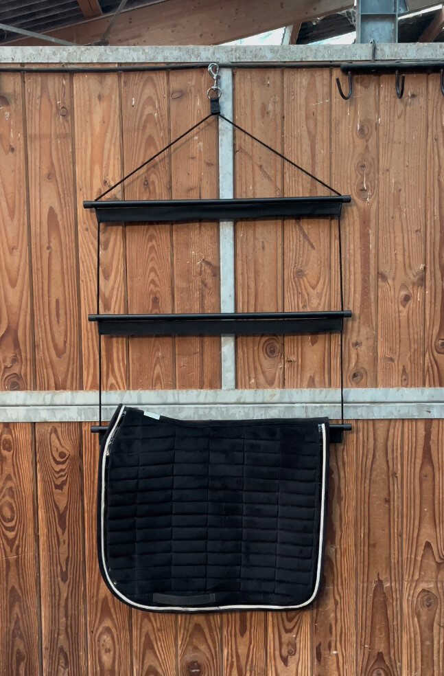 HIPPOTONIC Rug and sheet ladder
