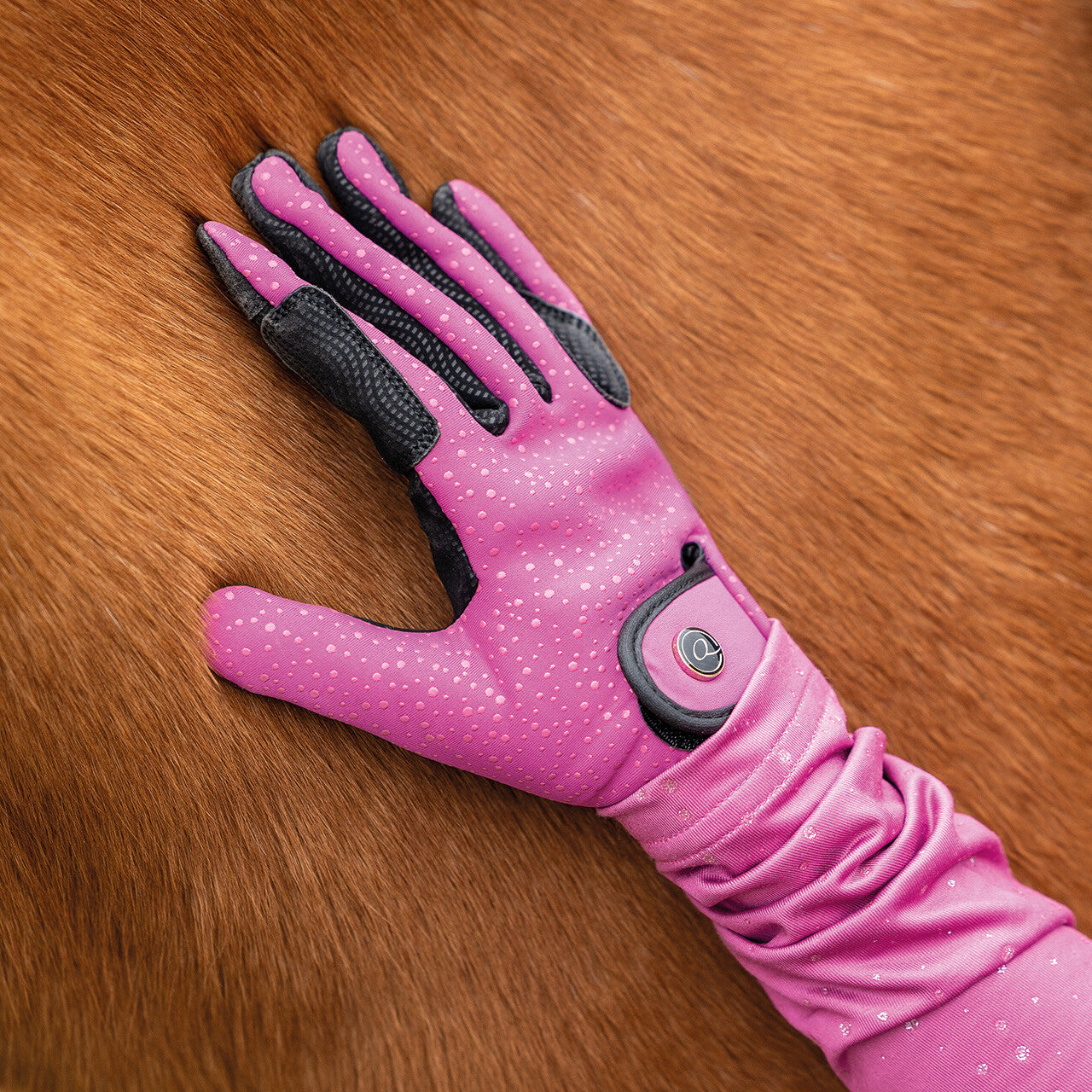 Glove Isalyn