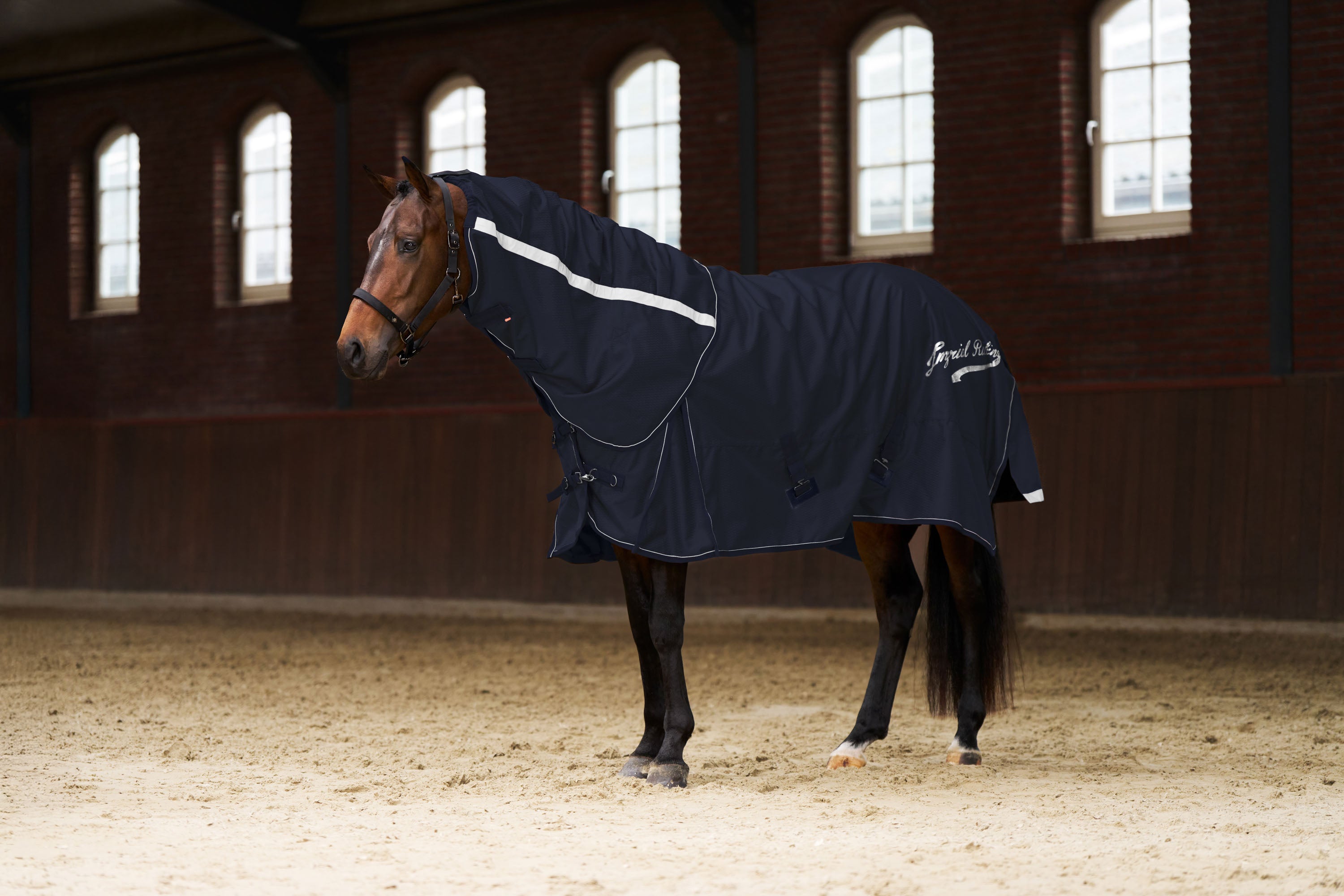 Outdoor blanket IRHSuper-proof 200gr Navy / 185