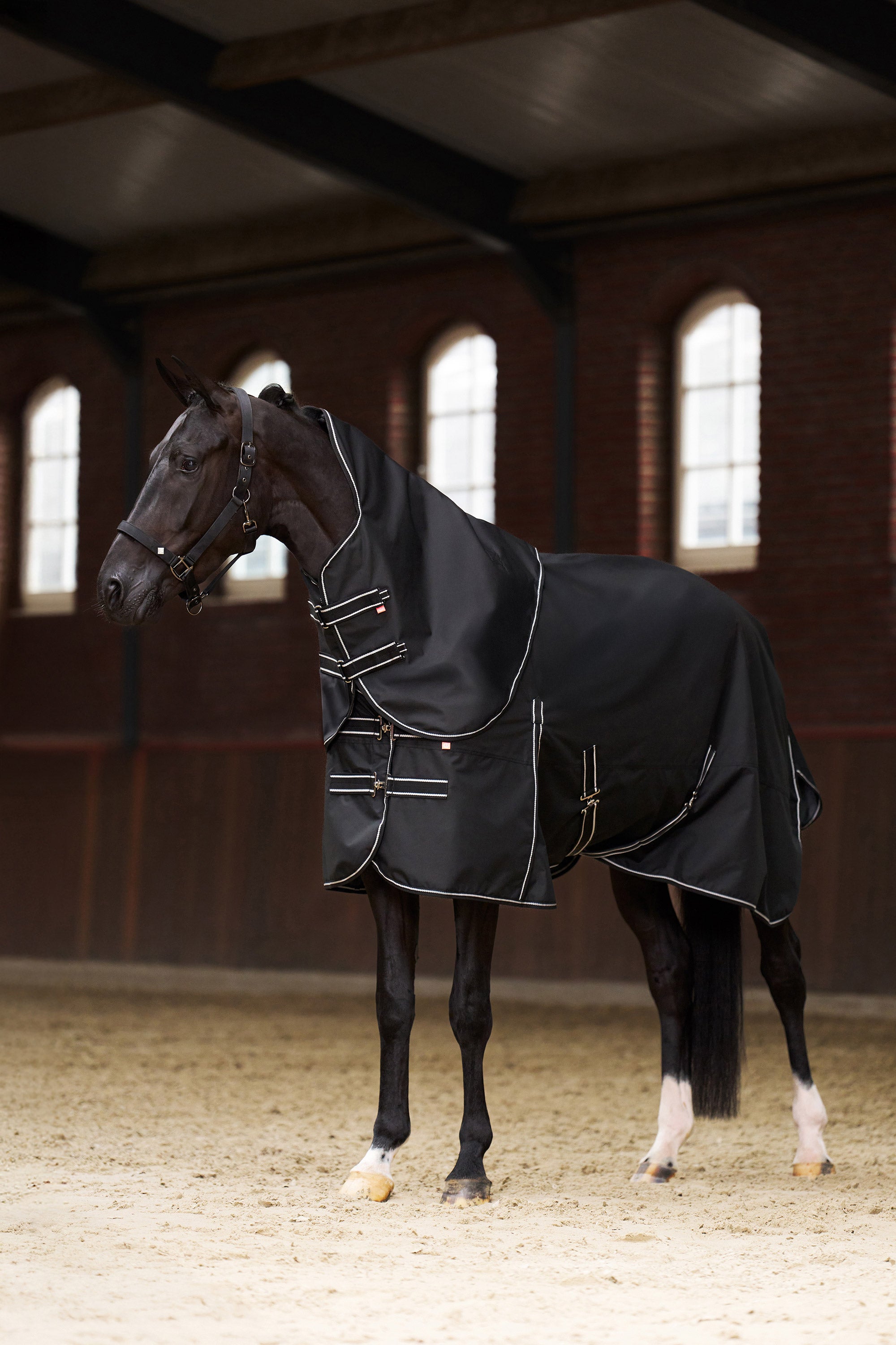 Outdoor blanket IRHBasic with detachable neck Fleece Black / 215