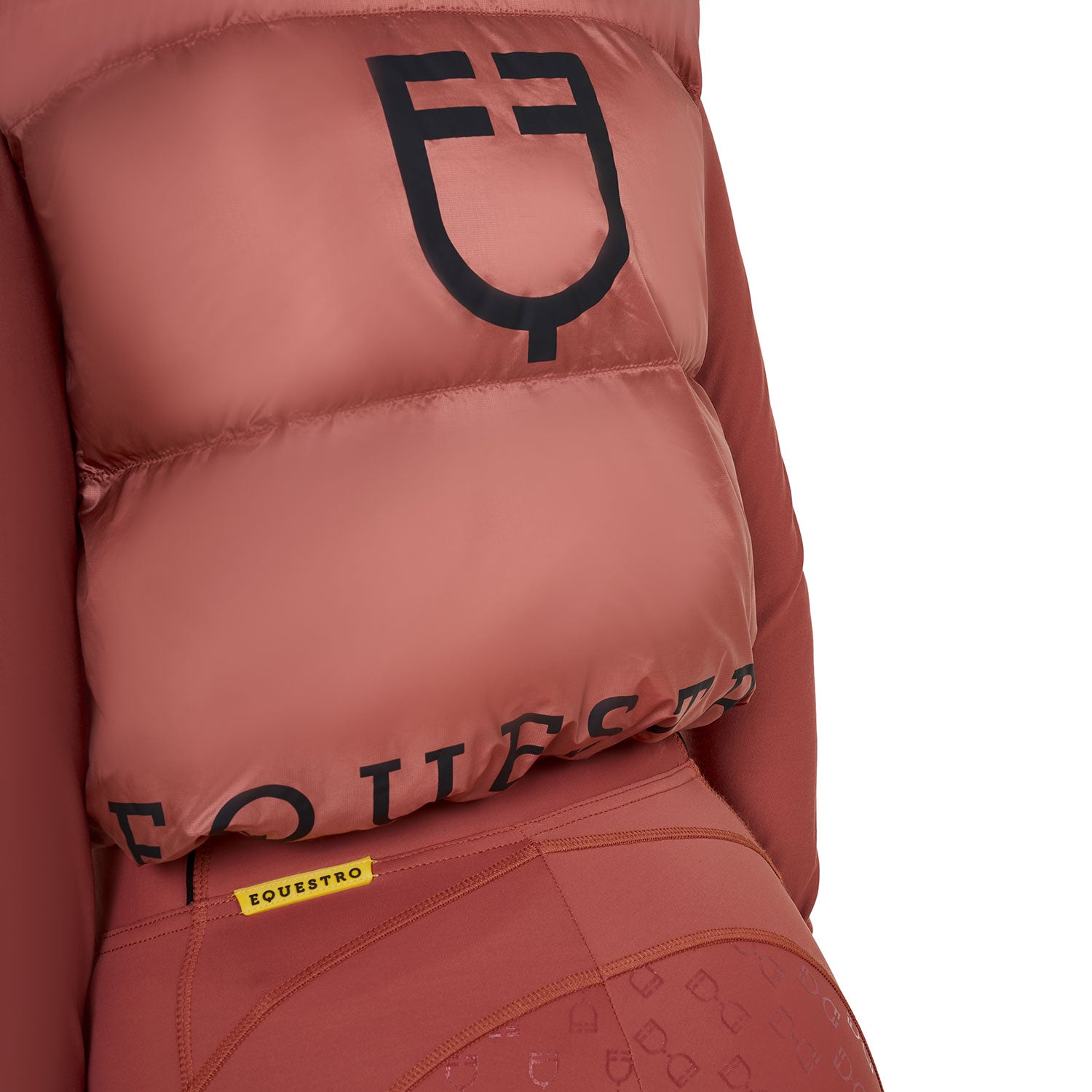 Women's zippered cropped vest REDWOOD (18-1443) / XS