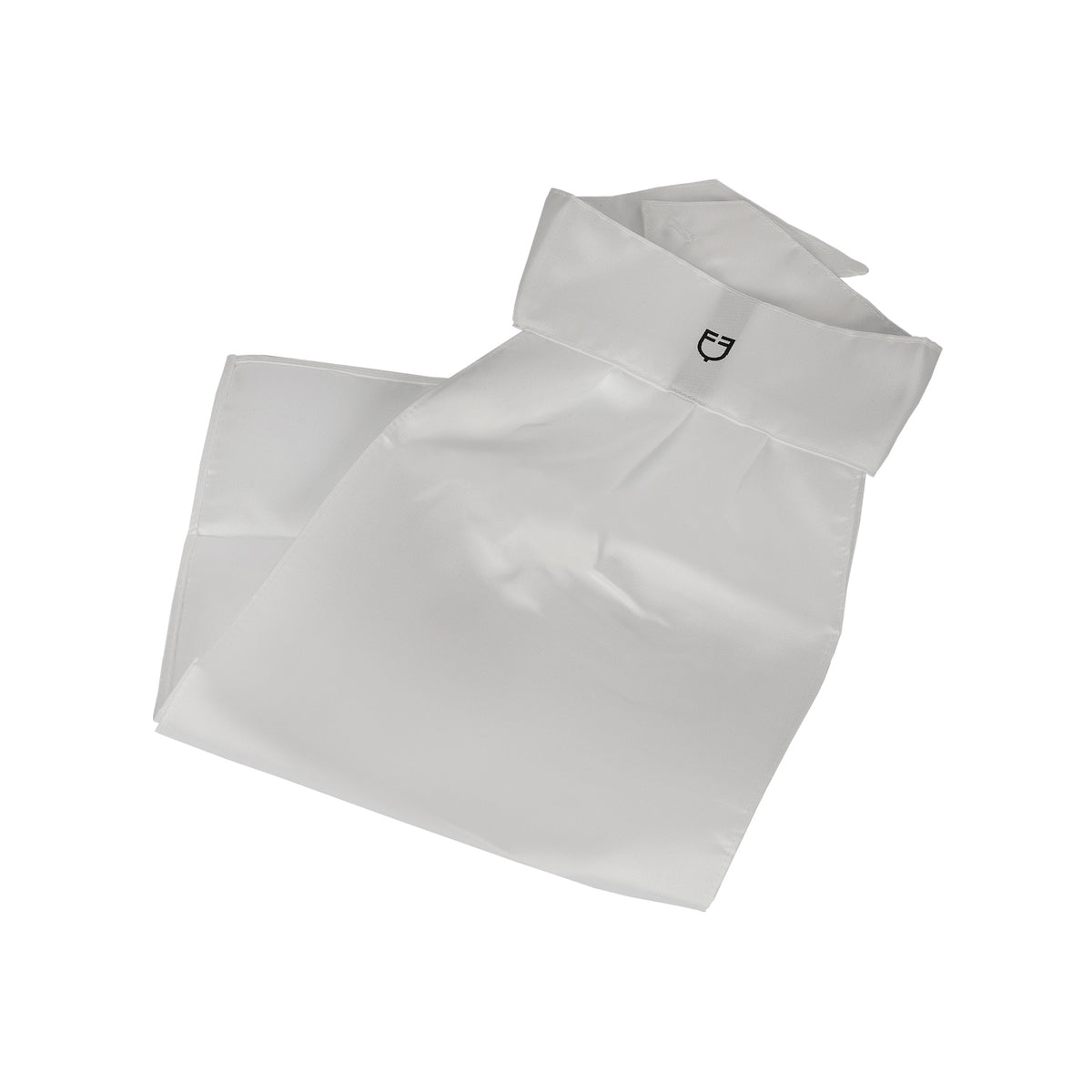 Competition plastron with embroidered logo