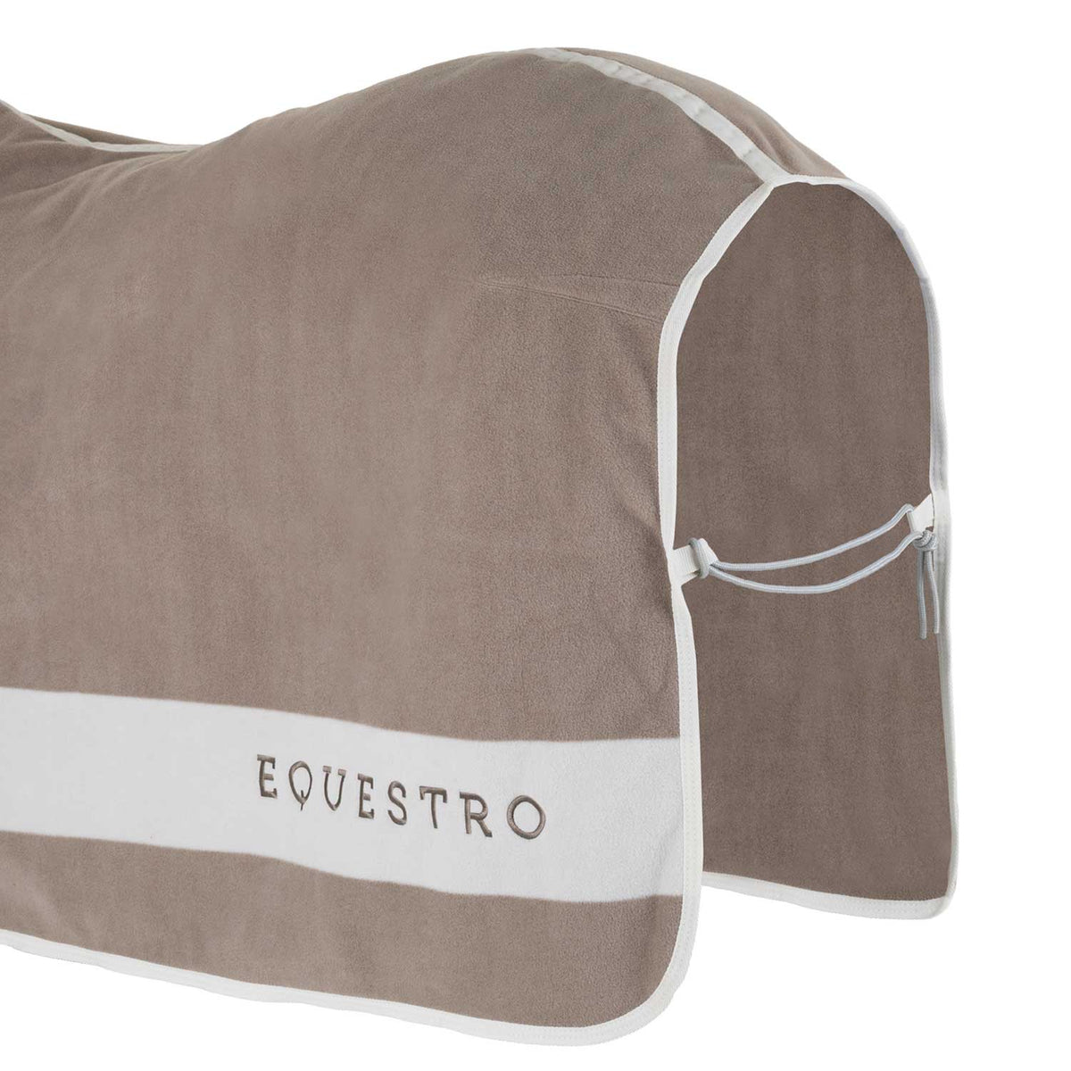 Fleece rug with contrasting details