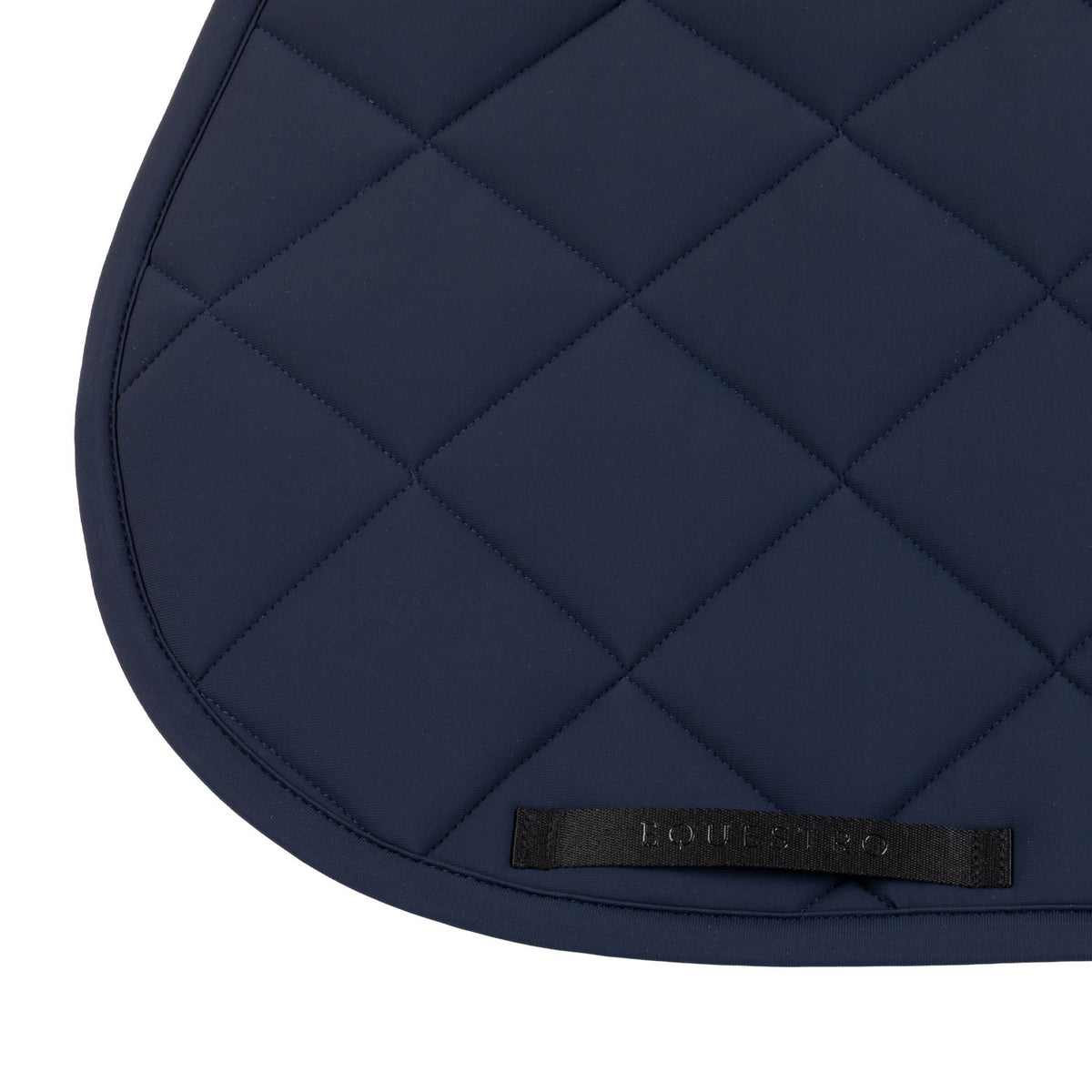Jumping saddle pad with diamond quilting and embroidered logo