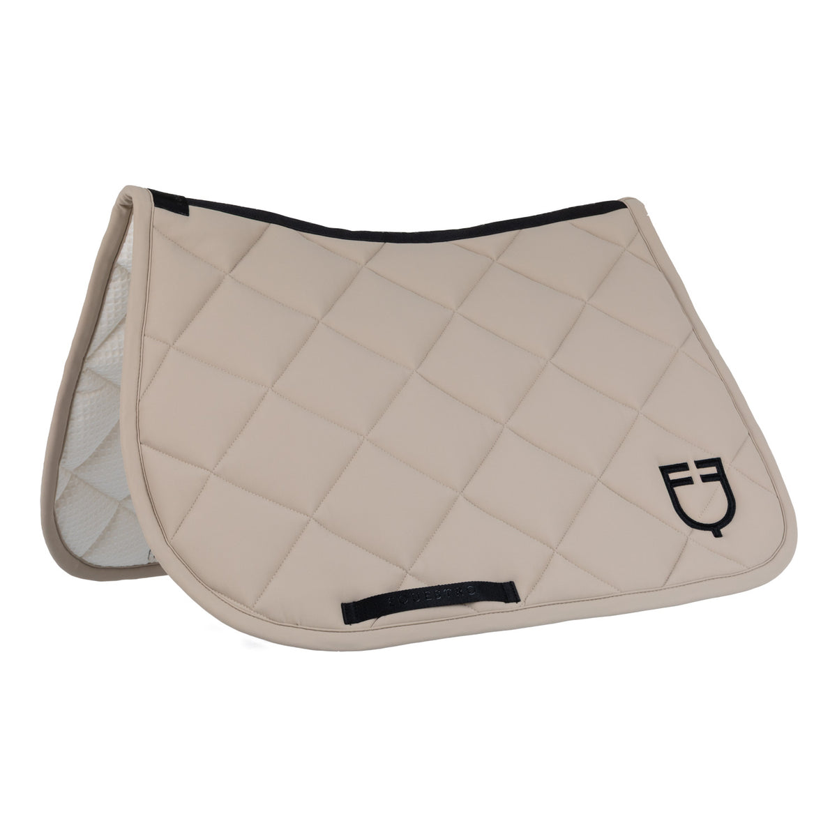 Jumping saddle pad with diamond quilting and embroidered logo