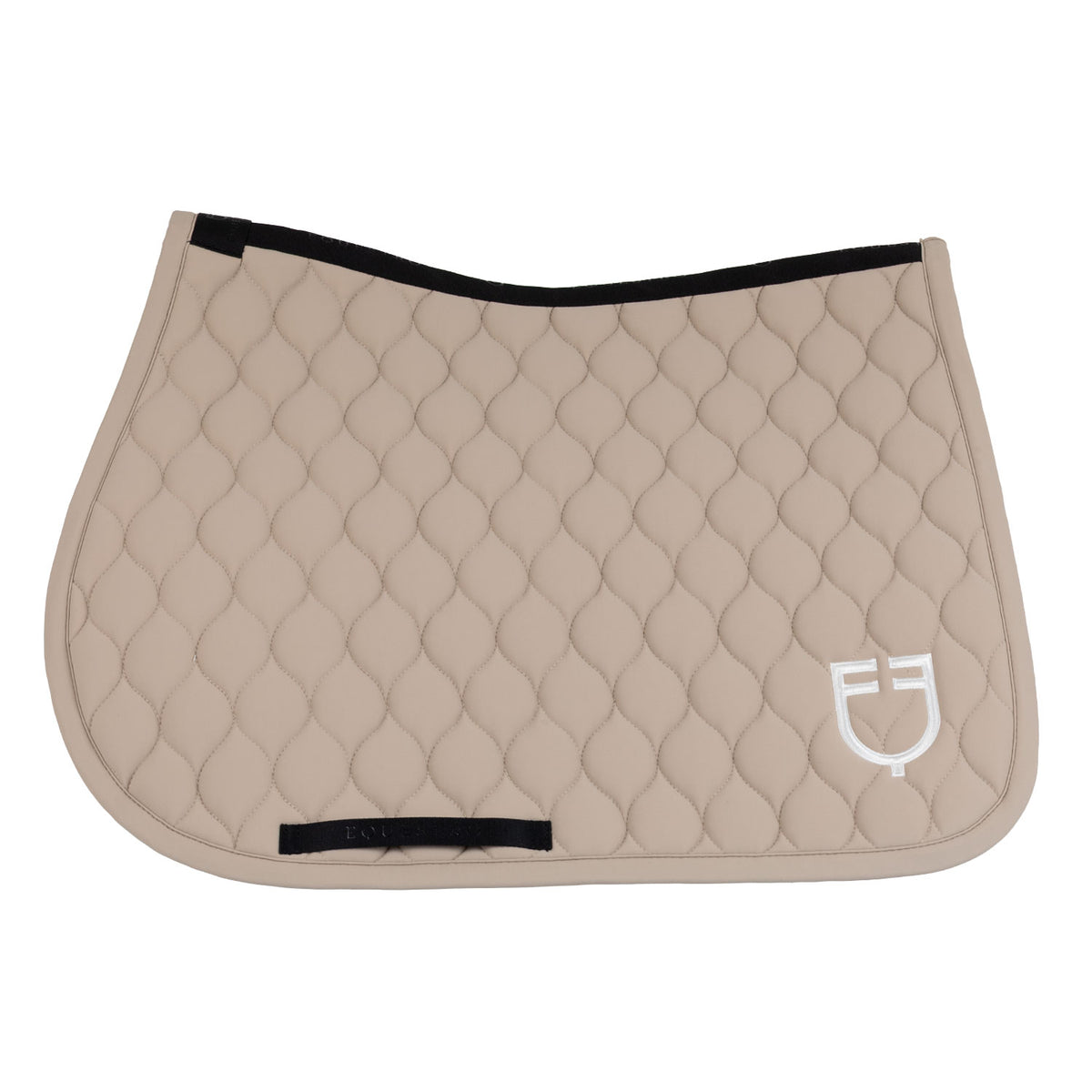 Jumping saddle pad with onion quilting