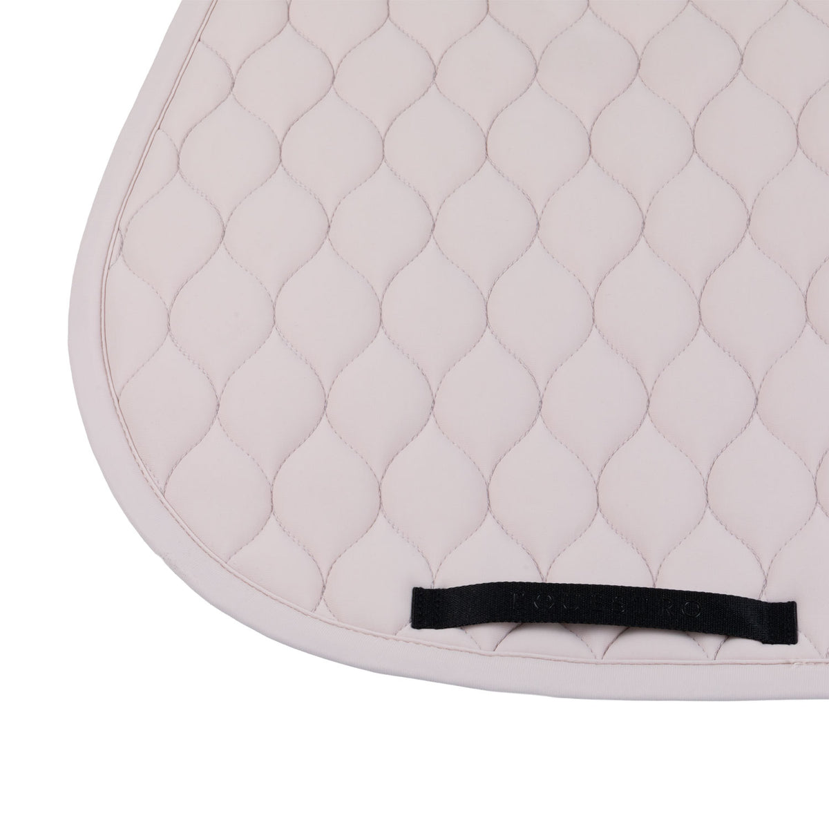 Jumping saddle pad with onion quilting