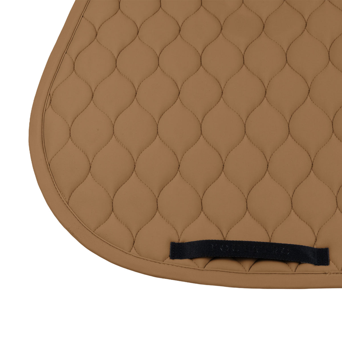 Jumping saddle pad with onion quilting