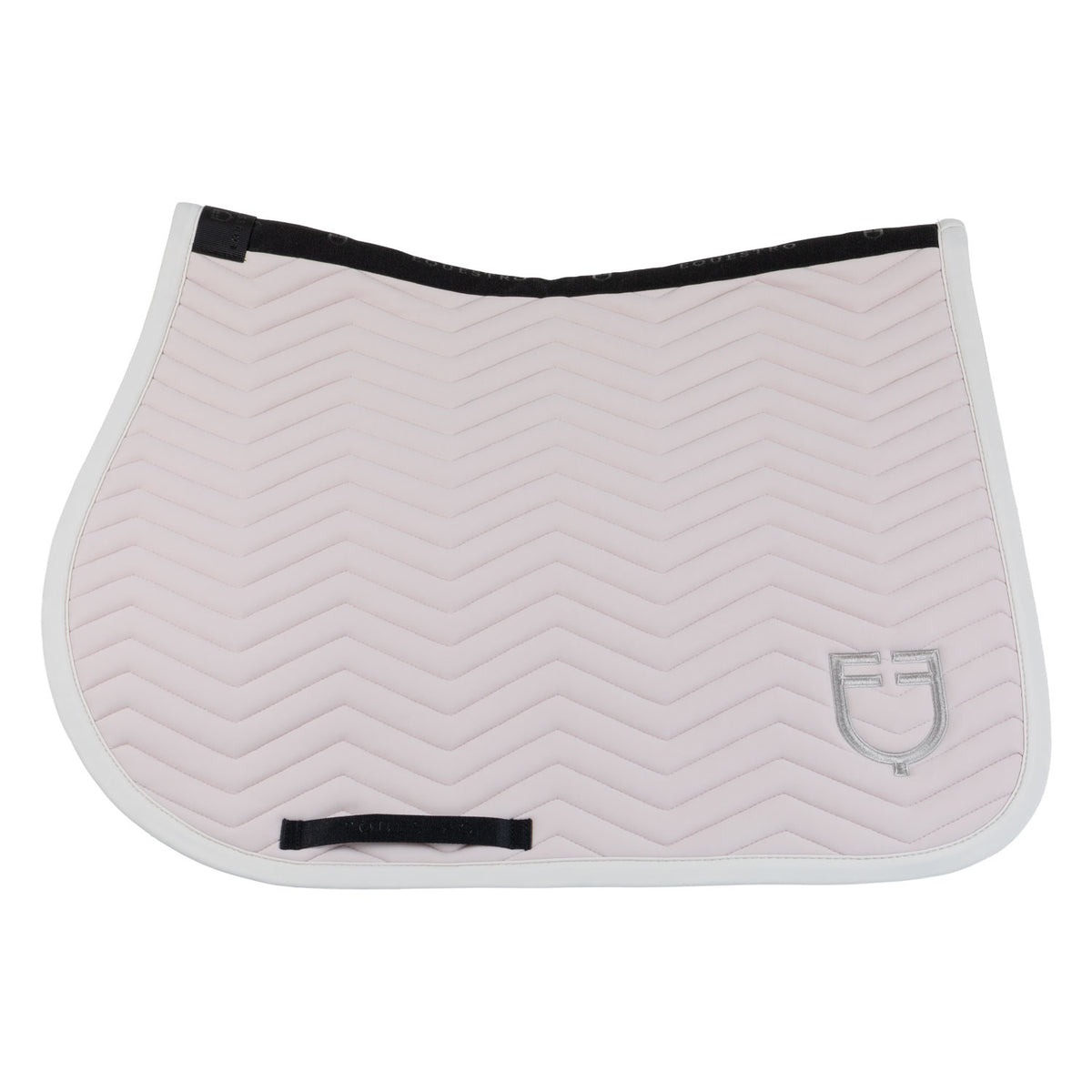 Jumping saddle pad with wave quilting