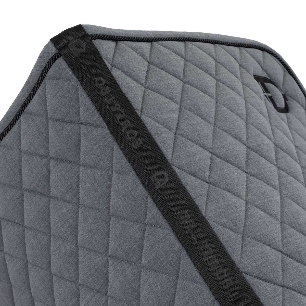 Jumping saddle pad in technical wool