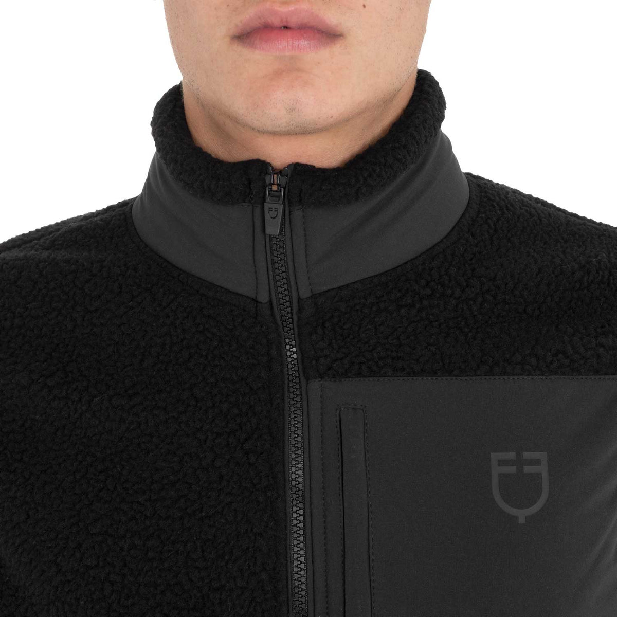 Men’s teddy fleece vest with front pocket