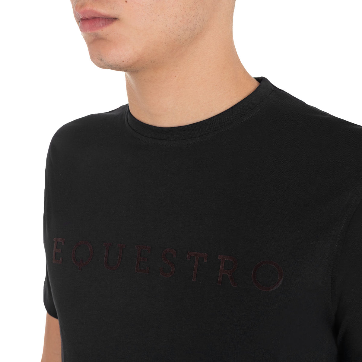 Men’s T-shirt with tone-on-tone velvet lettering