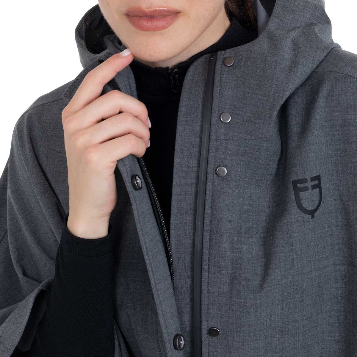 Women's rain-resistant cape in wool blend