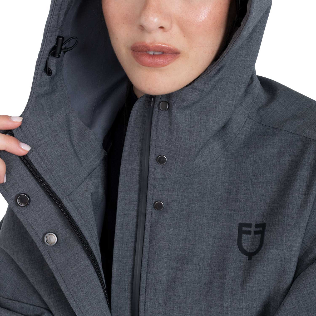 Women's rain-resistant cape in wool blend
