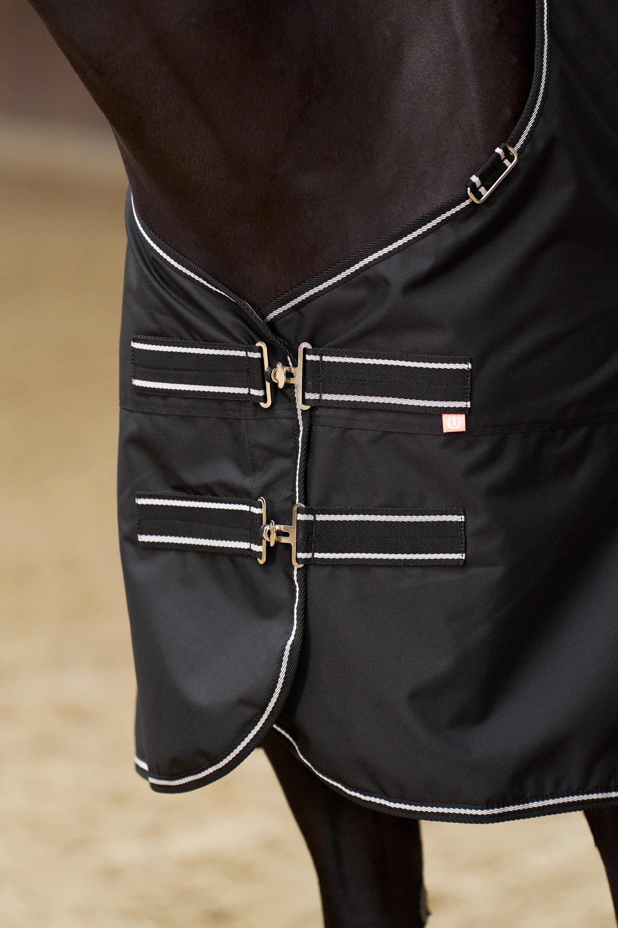 Outdoor blanket IRHBasic with detachable neck Summer Black / 215