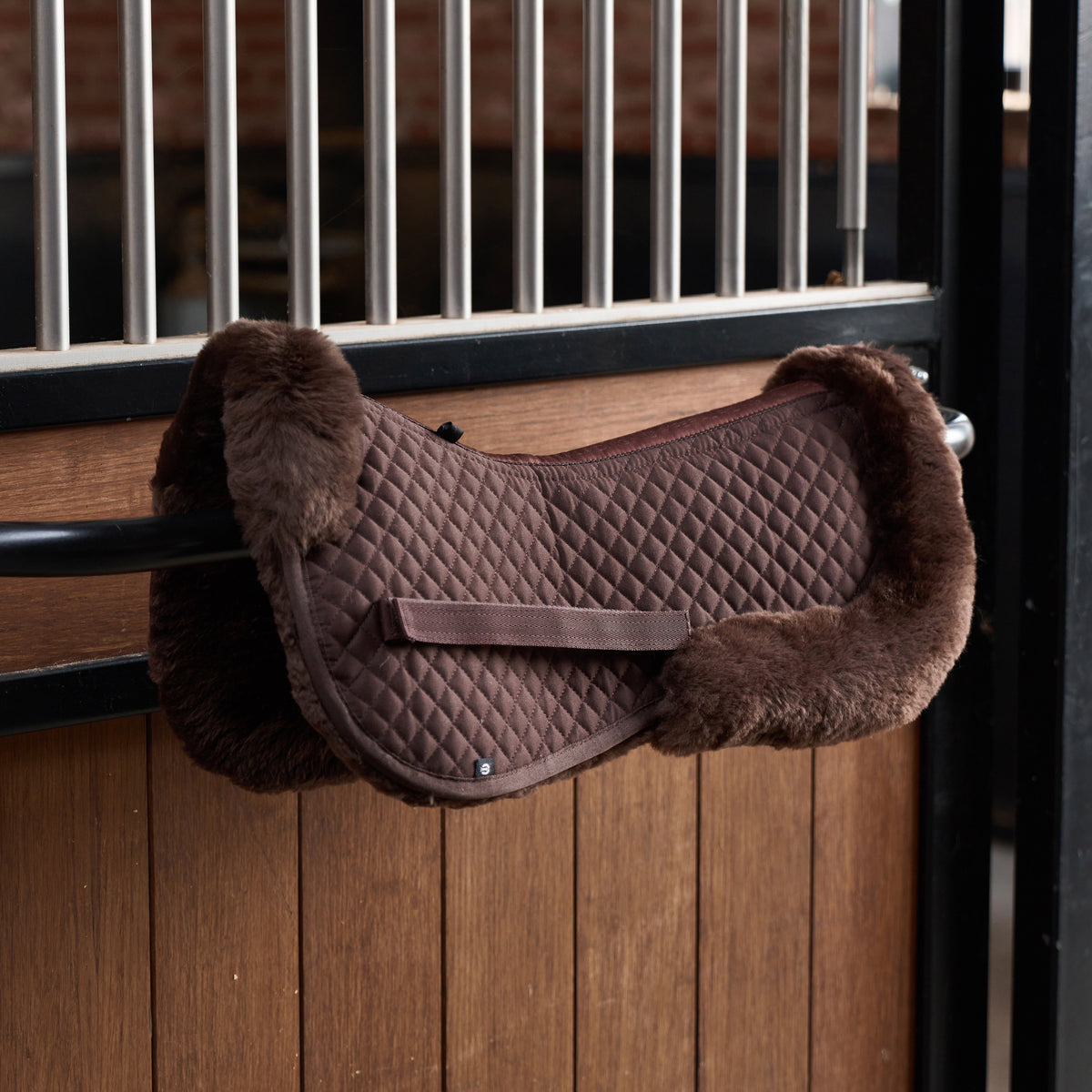 Half pad lambskin IRH