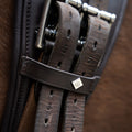 Anatomic dressage girth with spring buckles IRH