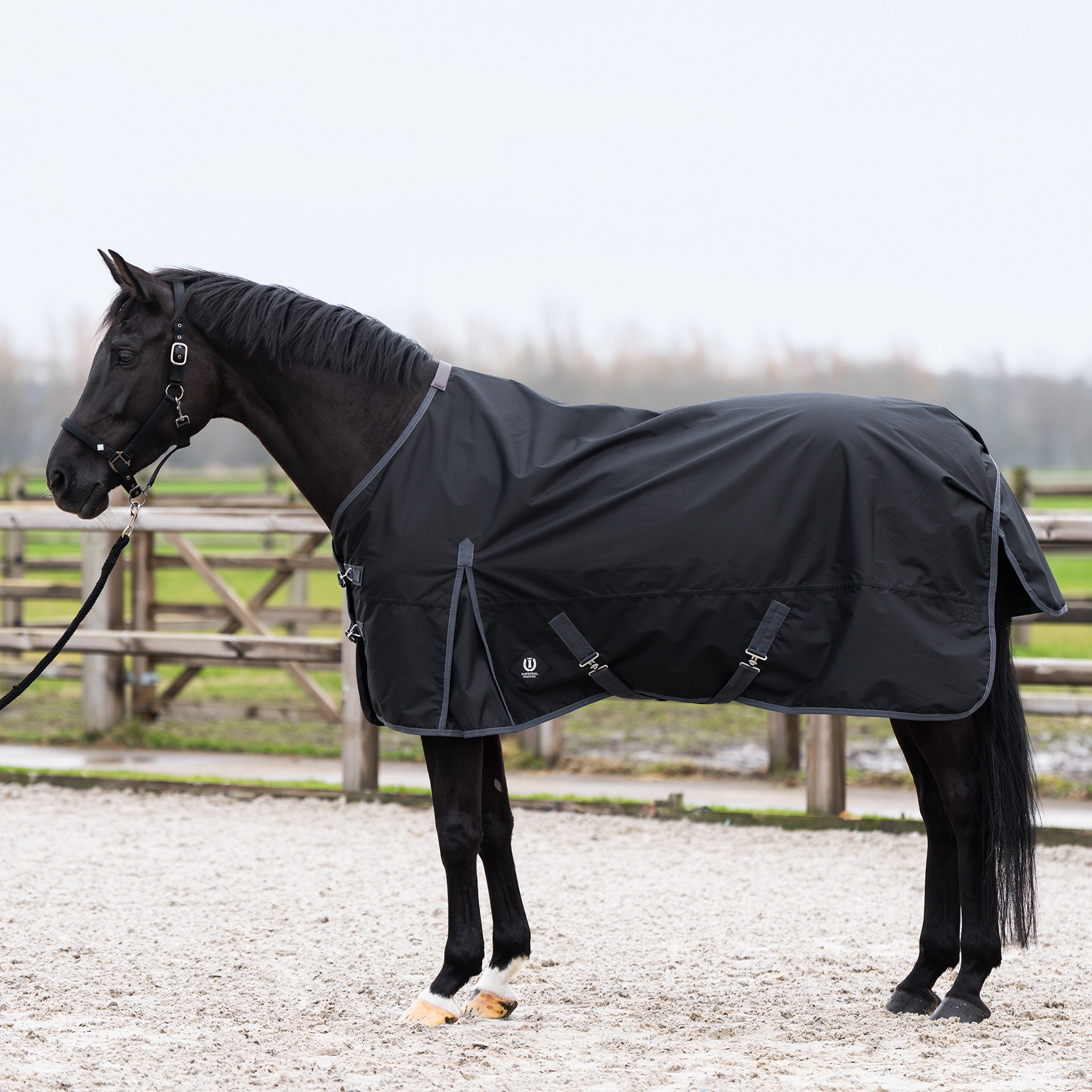 Outdoor blanket IRHLimited 100gr with highneck